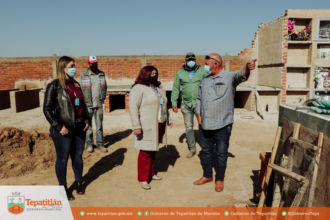 Construyen más espacios en el cementerio de Capilla de Milpillas