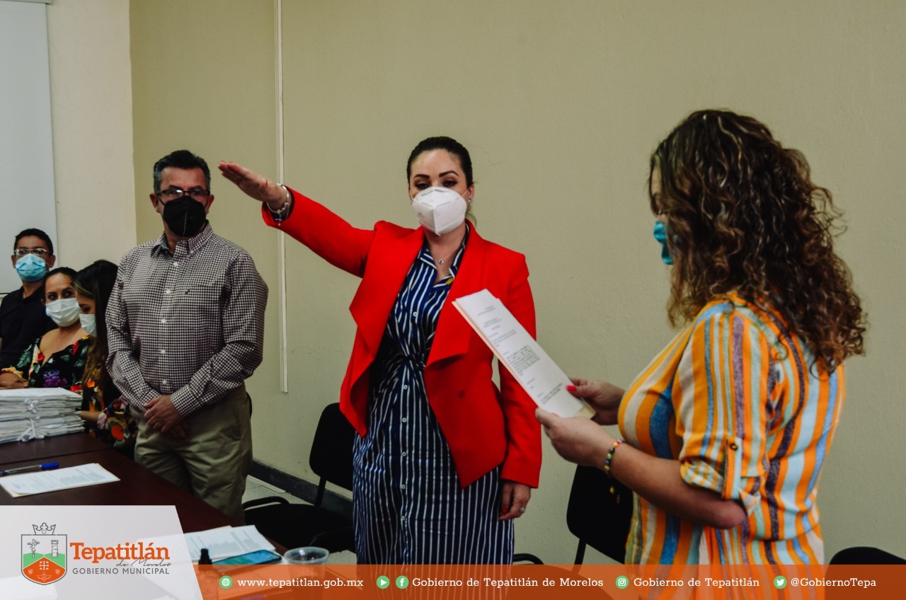 Miriam González rinde protesta para encabezar la COMUR