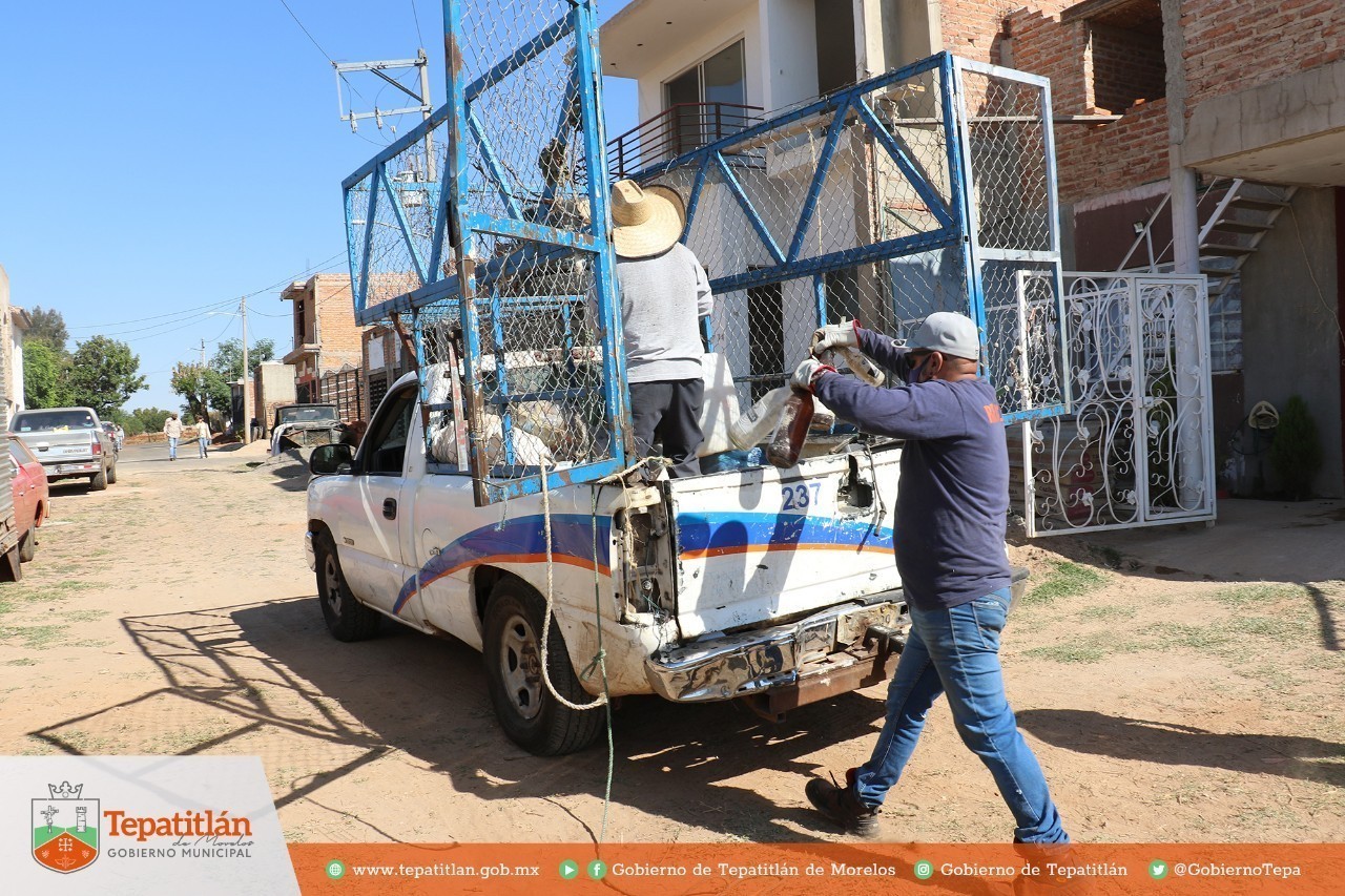 Labores de descacharrización en El Pochote