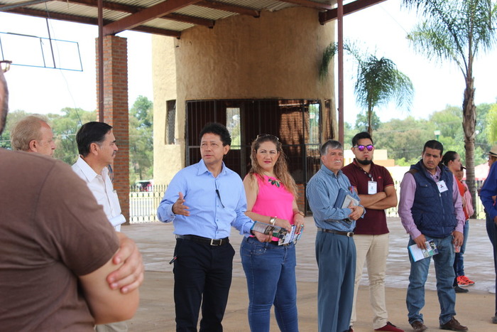 Reunión con Tianguistas del Sector Textil sobre Apoyos